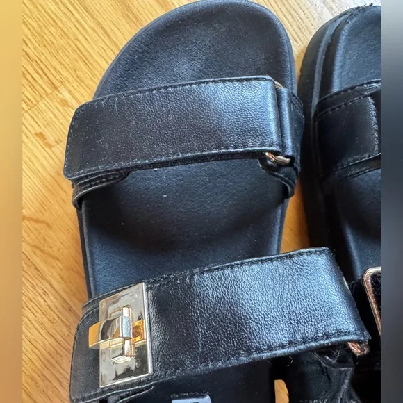 Steve Madden Mona Black Strap Sandal - Picture 5 of 7